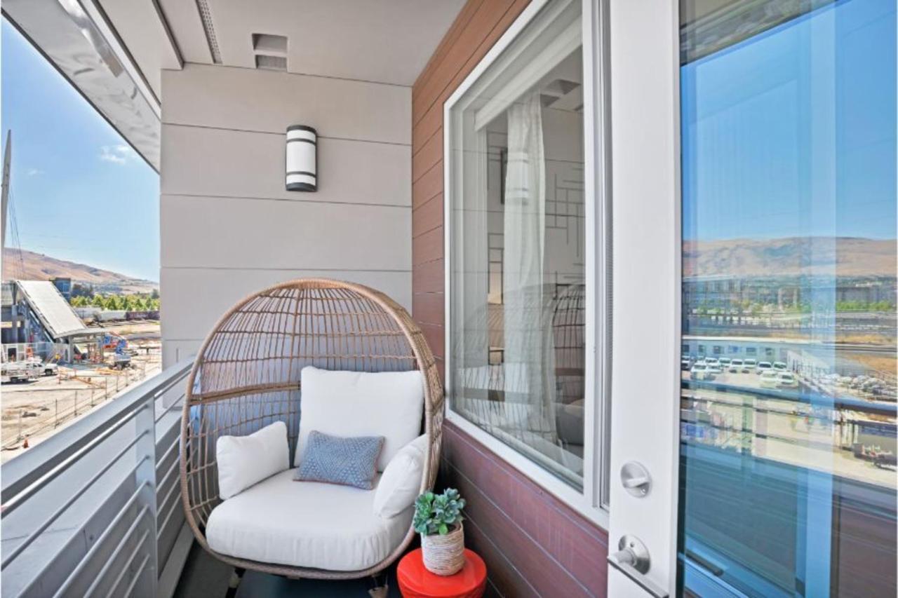 Aya Apartments Fremont Exterior foto